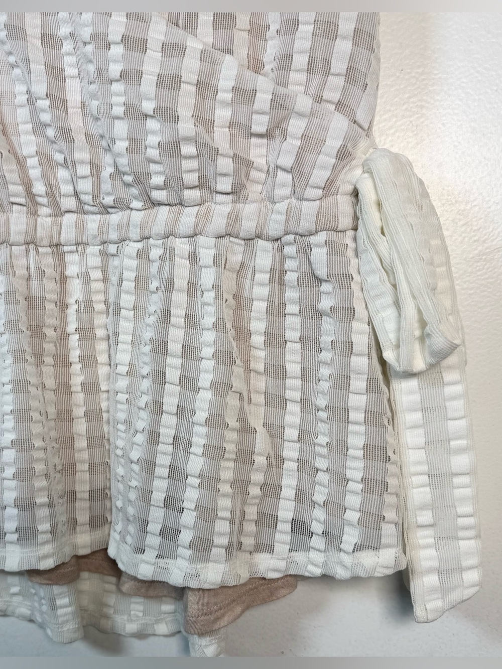 Anthropologie Deletta sleeveless Cream Textured peplum top Women’s Medium Gauzy - Picture 2 of 6